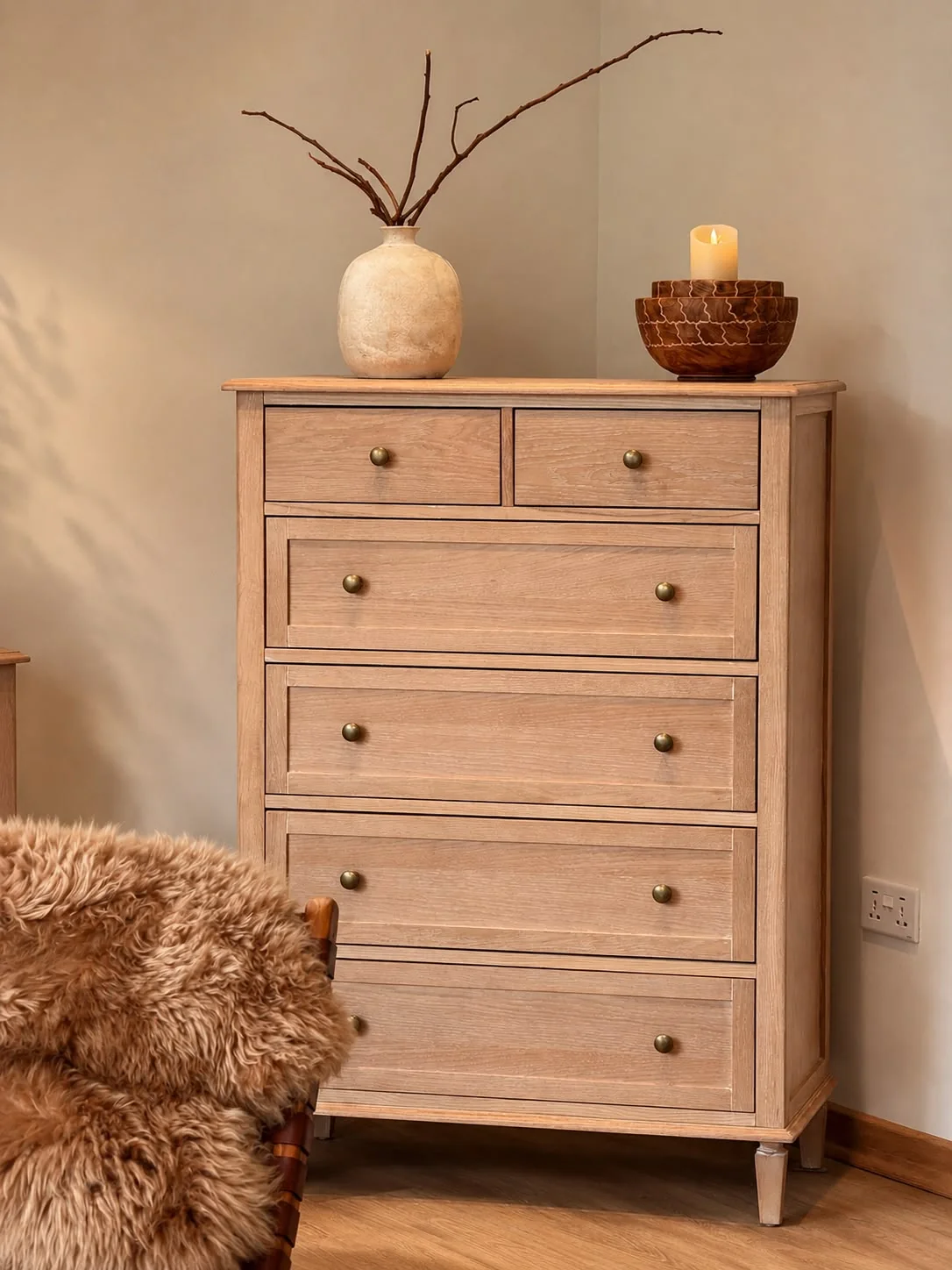 The Heritage Ash Chest